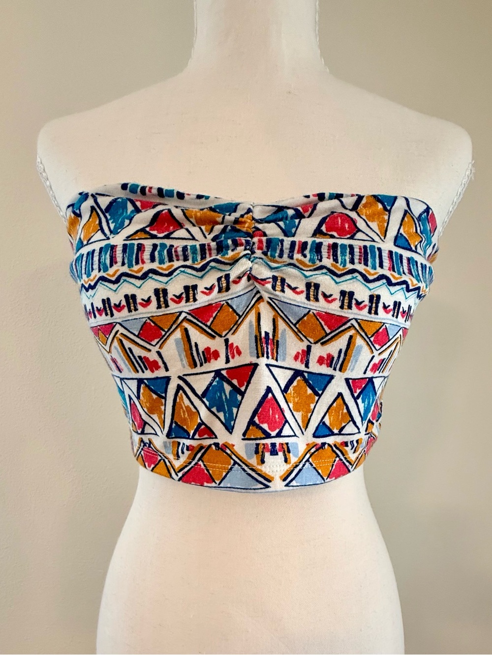 Tresics Strapless Geometric Aztec Print Crop Top - White, Blue, Pink, Gold